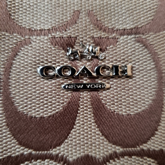 ▪︎SOLD▪︎ Coach Canvas and Leather Satchel - Picture 4 of 5